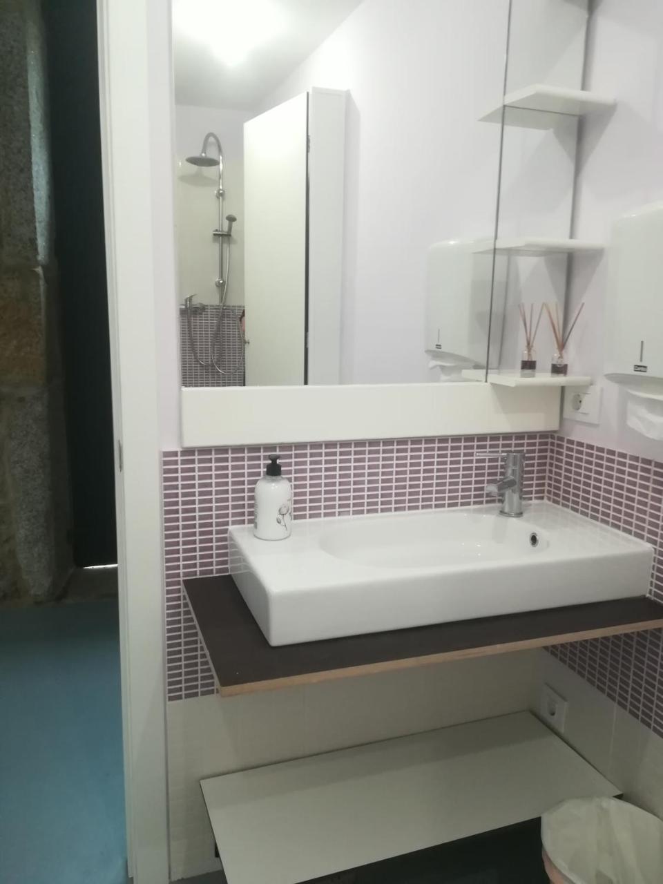 טואי Albergue Convento Del Camino מראה חיצוני תמונה